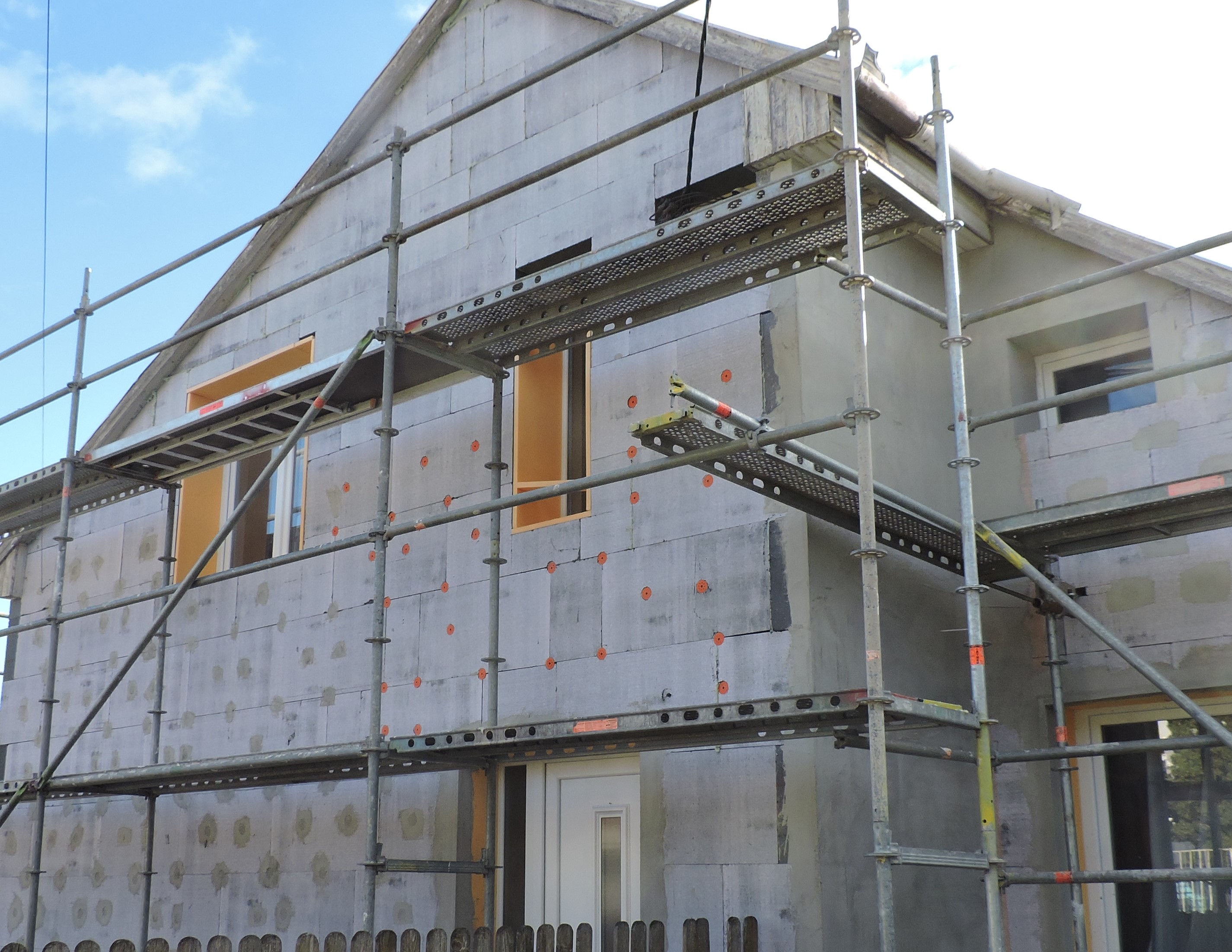 Ház felújítás Érd GR kivágott